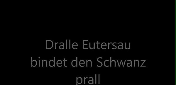 Deutsche Eutersau bindet den Schwanz ab